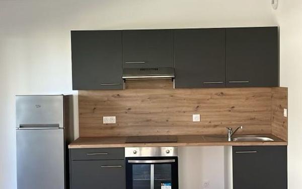 Appartement à louer    3 pièces • 68 m2 Ramonville-Saint-Agne