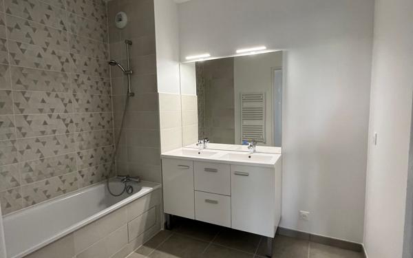 Appartement à louer    3 pièces • 68 m2 Ramonville-Saint-Agne