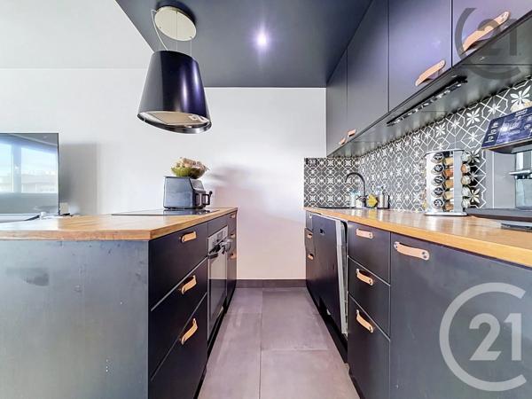 Appartement F3 à vendre  3 pièces - 51,15 m 2   LEVALLOIS PERRET  - 92