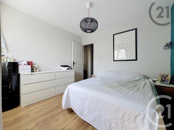 Appartement F3 à vendre  3 pièces - 51,15 m 2   LEVALLOIS PERRET  - 92