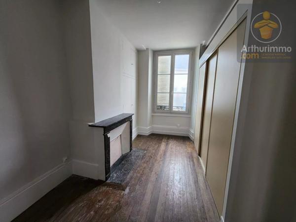 Vente Immeuble 10 pièces 205 m2 à Beaugency