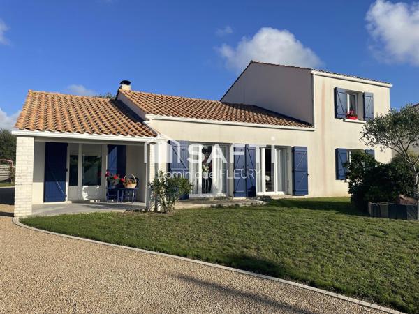 Maison de 160m² sur un terrain de 1043m²