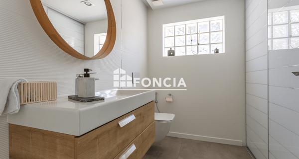 À vendre Maison 4 pièces 166.83 m² - Chilly-mazarin 91380