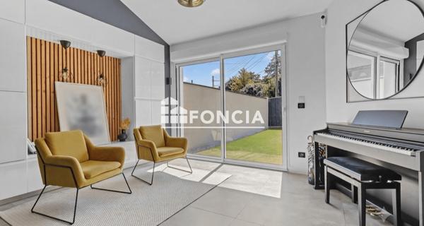 À vendre Maison 4 pièces 166.83 m² - Chilly-mazarin 91380