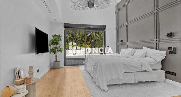 À vendre Maison 4 pièces 166.83 m² - Chilly-mazarin 91380