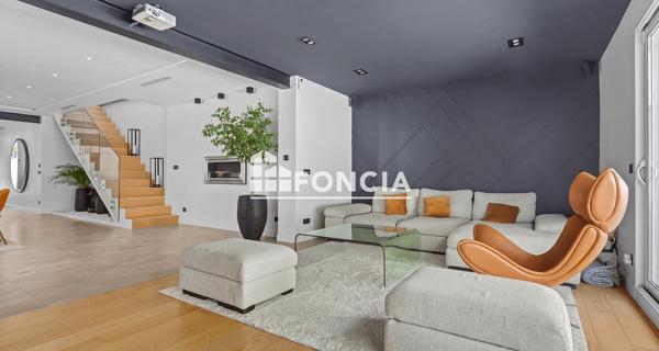 À vendre Maison 4 pièces 166.83 m² - Chilly-mazarin 91380