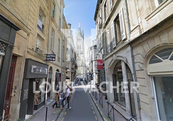 Murs commerciaux libres de 125 m² à vendre à Bordeaux