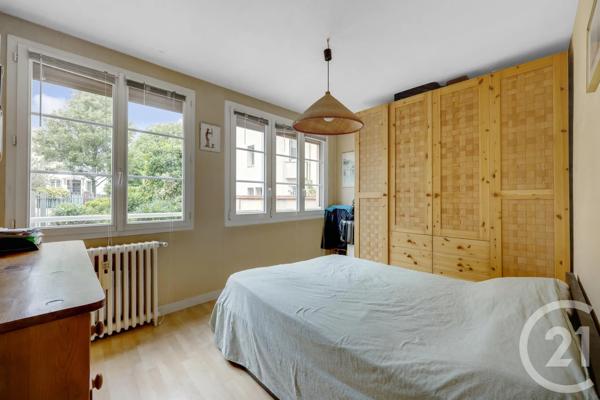 Appartement F4 à vendre  4 pièces - 73,44 m 2   ISSY LES MOULINEAUX  - 92