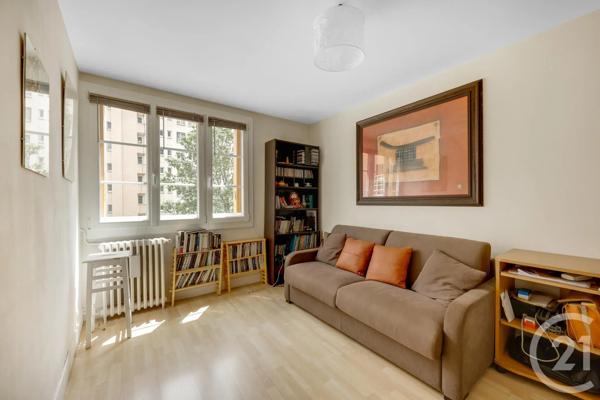 Appartement F4 à vendre  4 pièces - 73,44 m 2   ISSY LES MOULINEAUX  - 92