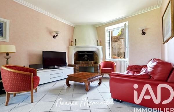 Maison à vendre 8 pièces 255 m² Jouy-le-Moutier