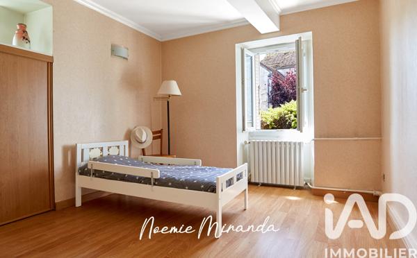 Maison à vendre 8 pièces 255 m² Jouy-le-Moutier