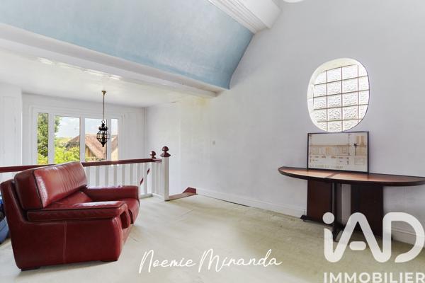 Maison à vendre 8 pièces 255 m² Jouy-le-Moutier