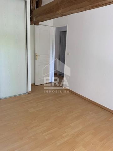 AVENUE DES PYRENEES MAISON T 03 DUPLEX