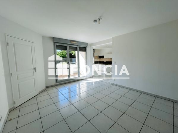 Location Appartement 2 pièces 44.4 m² - Toulon 83100