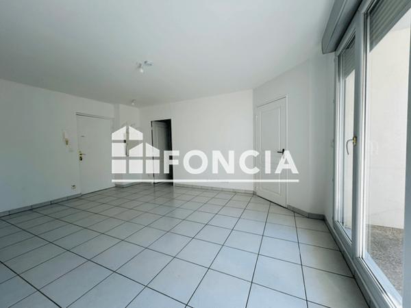 Location Appartement 2 pièces 44.4 m² - Toulon 83100