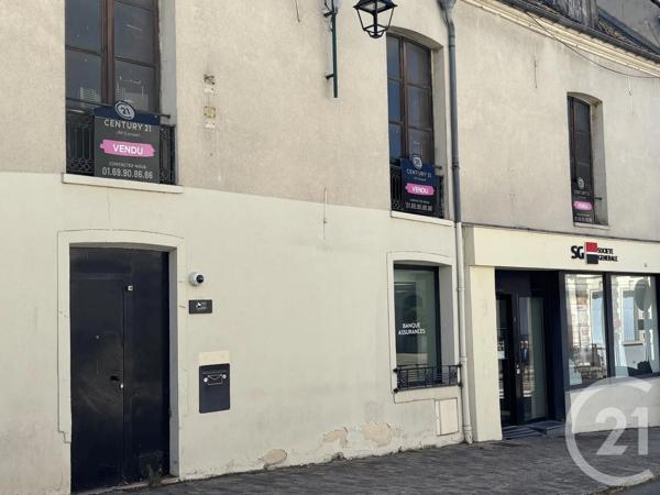 à vendre  113 m 2   MENNECY  - 91