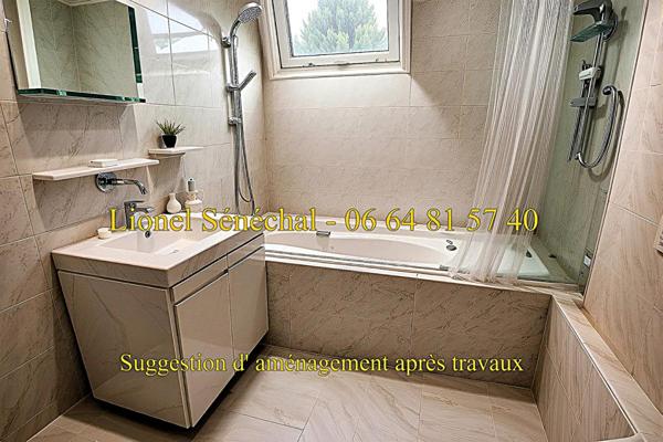 Maison à rénover de 9 pièces de 95 m2 dans un secteur  calme et recherché à La Chapelle Saint Aubin 95 m2