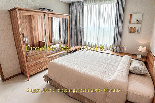 Maison à rénover de 9 pièces de 95 m2 dans un secteur  calme et recherché à La Chapelle Saint Aubin 95 m2