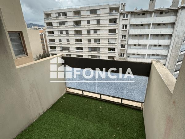 Location Appartement 2 pièces 46.89 m² - 38-40 RUE SAINTE BAUME Marseille 13010