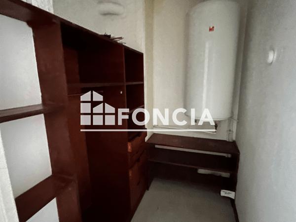 Location Appartement 2 pièces 46.89 m² - 38-40 RUE SAINTE BAUME Marseille 13010
