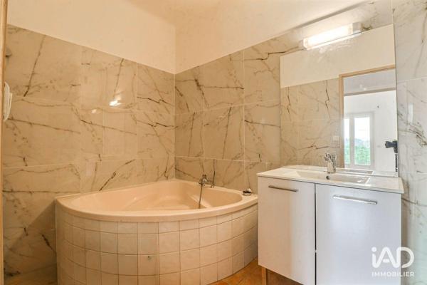 Appartement à vendre 2 pièces 64 m² Nîmes-Saint-Césaire