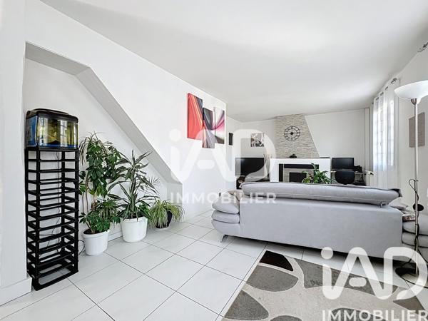 Maison à vendre 7 pièces 132 m² Fontenay-Trésigny
