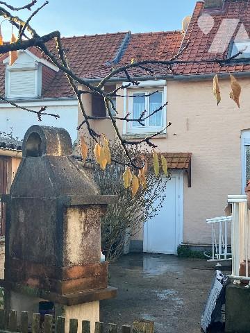 Maison comprenant 4 chambres dont une avec entrée particulière