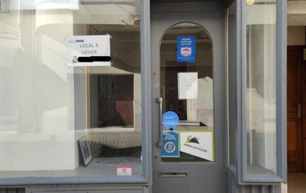 Vente Local commercial rénové(e) Pont-saint-esprit   