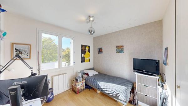 Vente / Immeuble à Moret-Loing-et-Orvanne (77250)