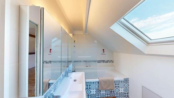 Vente / Immeuble à Moret-Loing-et-Orvanne (77250)