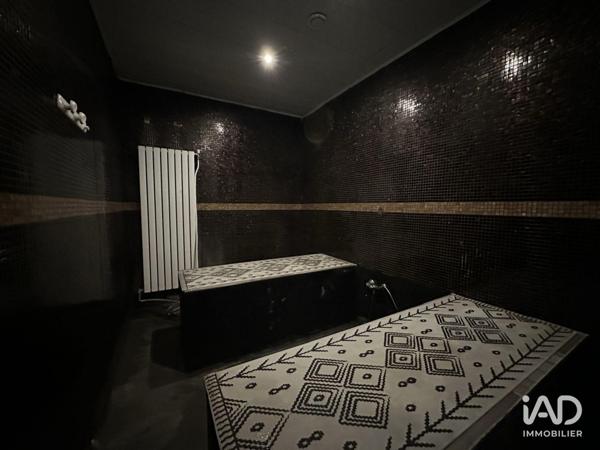 Boutique/Local commercial à vendre 115 m² Élancourt