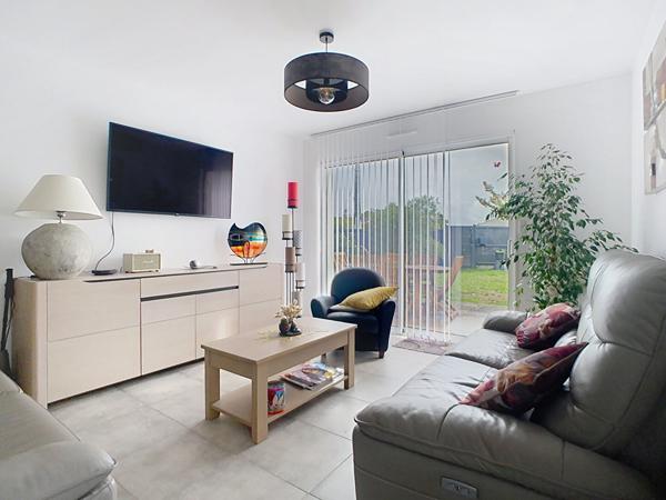 À vendre, Maison contemporaine de plain pied, 3 chambres, garage, sous garantie décennale, située à Angles (85750), à 1à minutes de l'Océan