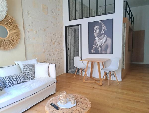 Bordeaux (33000) Studio meublé de standing Bordeaux centre