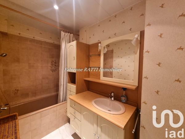 Appartement 3 pièces de 66 m² à La Celle-Saint-Cloud (78170)