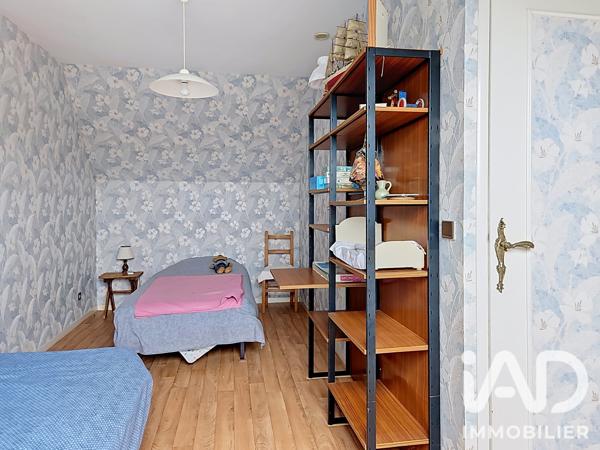 Maison à vendre 7 pièces 164,67 m² Saint-Julien-du-Sault