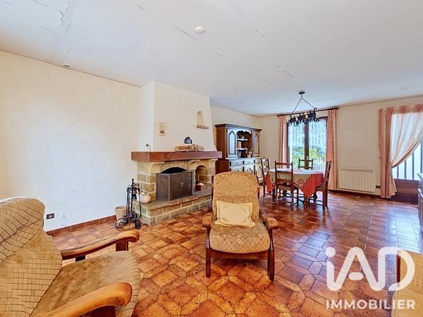 Maison à vendre 7 pièces 164,67 m² Saint-Julien-du-Sault