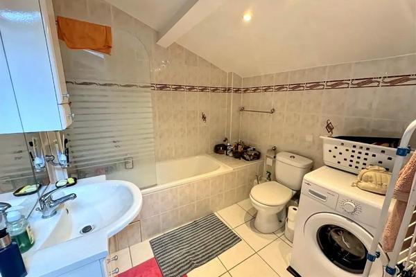 IMMEUBLE DE RAPPORT 400 m² BOUGUENAIS