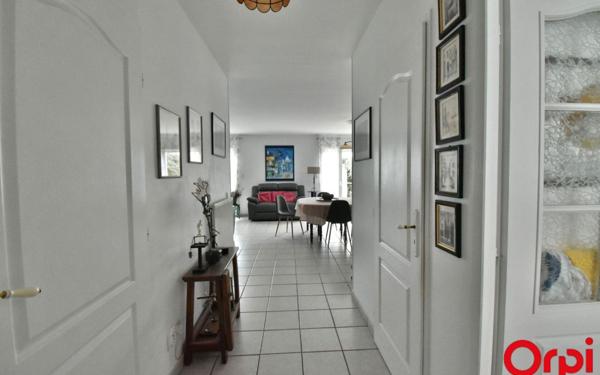 Maison à vendre    5 pièces • 108,37 m2 Miribel