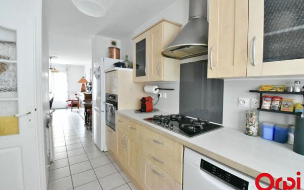 Maison à vendre    5 pièces • 108,37 m2 Miribel