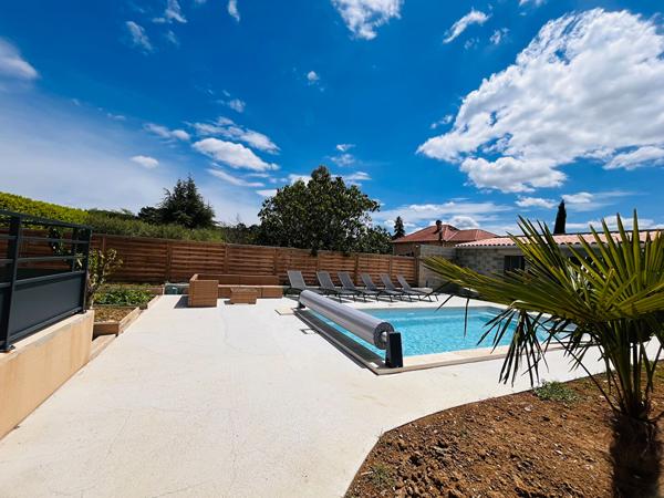 Maison individuelle T6 de 165m² + Garage 90m² Piscine - PEYRUIS
