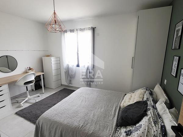 Maison individuelle T6 de 165m² + Garage 90m² Piscine - PEYRUIS