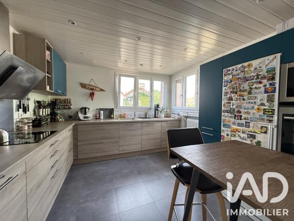 Maison à vendre 6 pièces 144 m² Dammartin-sur-Tigeaux