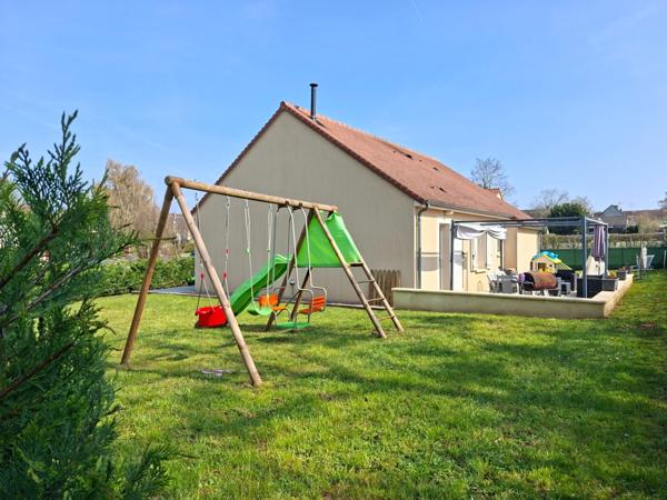 Maison parfaitement entretenue proche de Ancinnes,entièrement plain pied, SANS TRAVAUX, 15 min de Alençon, RARE sur le MARCHE !!!!!!
