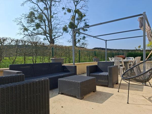 Maison parfaitement entretenue proche de Ancinnes,entièrement plain pied, SANS TRAVAUX, 15 min de Alençon, RARE sur le MARCHE !!!!!!