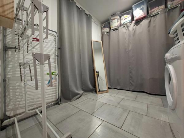 Maison parfaitement entretenue proche de Ancinnes,entièrement plain pied, SANS TRAVAUX, 15 min de Alençon, RARE sur le MARCHE !!!!!!