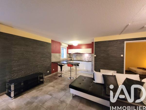 Location appartement 2 pièces 56 m² Nîmes