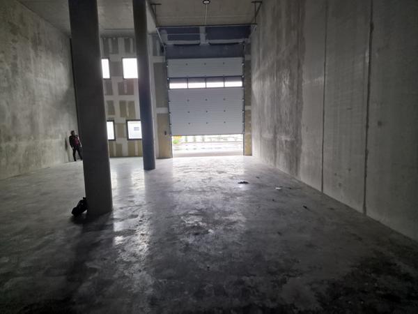 Poisy (74330) LOCAL D'ACTIVITE