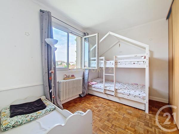 Appartement F4 à vendre  4 pièces - 74,32 m2 BOURG LA REINE - 92