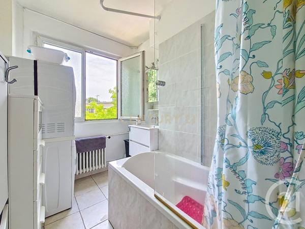 Appartement F4 à vendre  4 pièces - 74,32 m2 BOURG LA REINE - 92