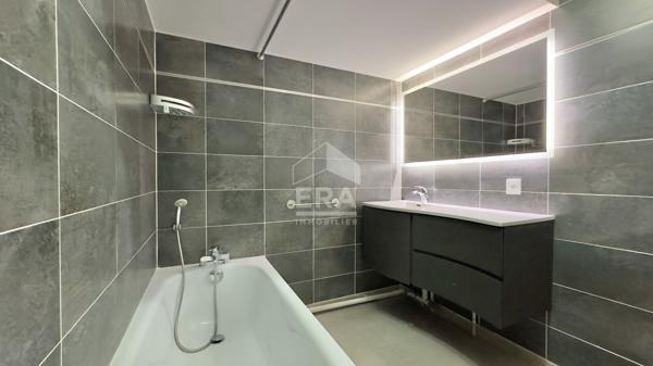 DUPLEX 4 PIÈCES -  84 M² -  ATHIS-MONS, RÉCENT AVEC BALCON ET PARKING